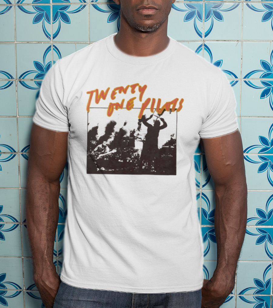 Twenty One Pilots Live Photo Silhouette Drummer Stage Performance T-Shirt