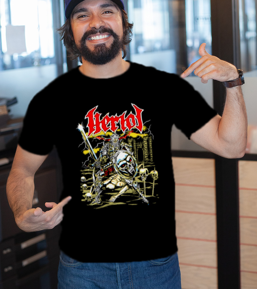 Herol Fantasy Knight Skull Shield Sword Adventure T-Shirt
