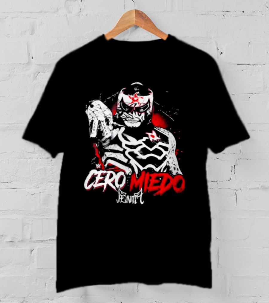 Cero Miedo Penta Hand Sign WWE Photo T-Shirt