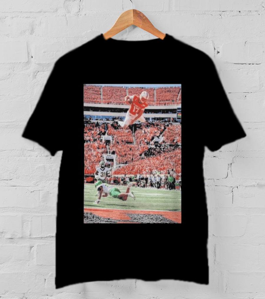 Drew Mestemaker Air Mesty Football Jumping Action 17 Stadium Scene T-Shirt