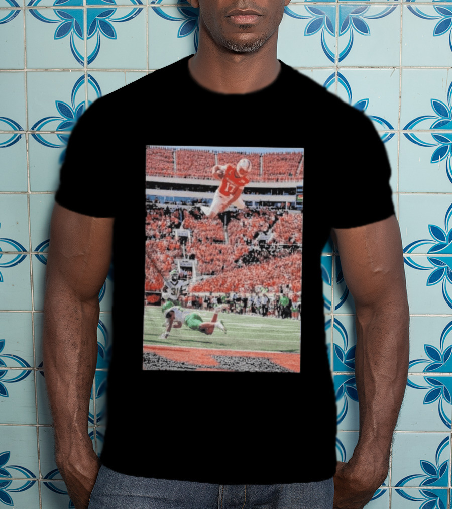 Drew Mestemaker Air Mesty Football Jumping Action 17 Stadium Scene T-Shirt