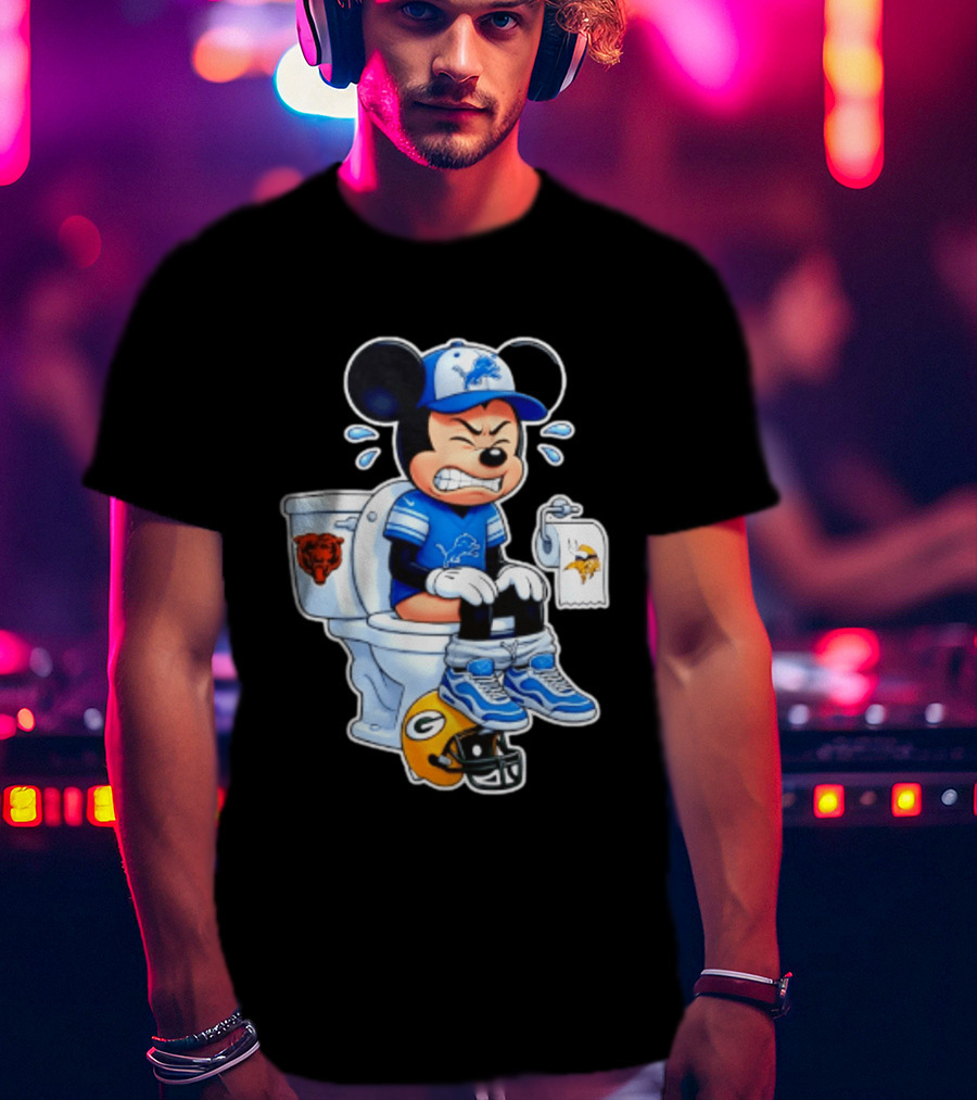 Detroit Lions Mickey Toilet Beating Bears Vikings Packers Football T-Shirt