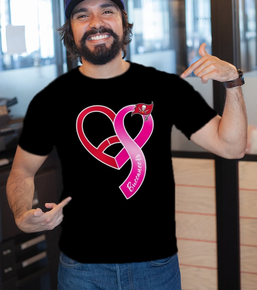 Tampa Bay Buccaneers Heart Ribbon Breast Cancer Awareness 2026 Flag T-Shirt