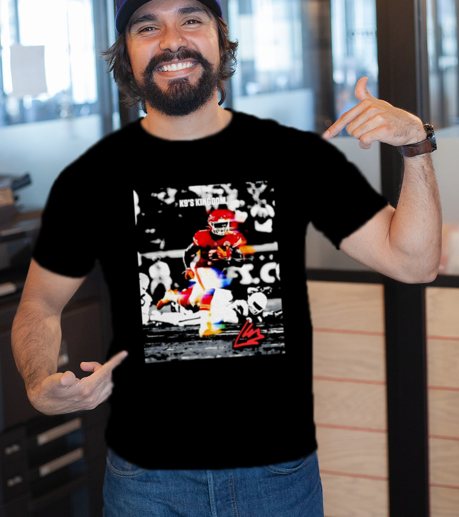 Kansas City Chiefs Kenneth Walker III K9's Kingdom Football Player In Action T-Shirt