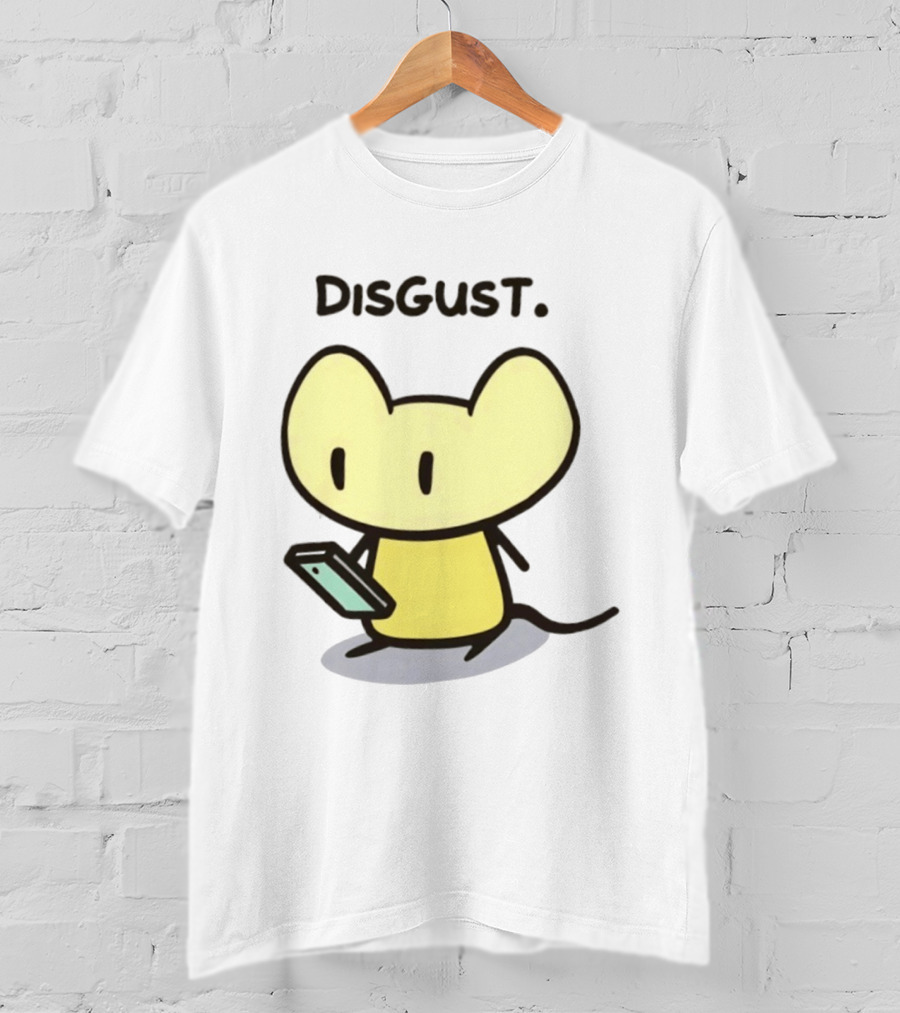 Disgust Mouse With Phone Vintage Humor T-Shirt