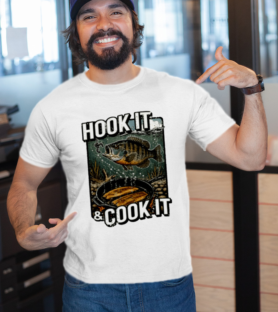 Hook It And Cook It Fishing Panfish Cast Iron Skillet T-Shirt