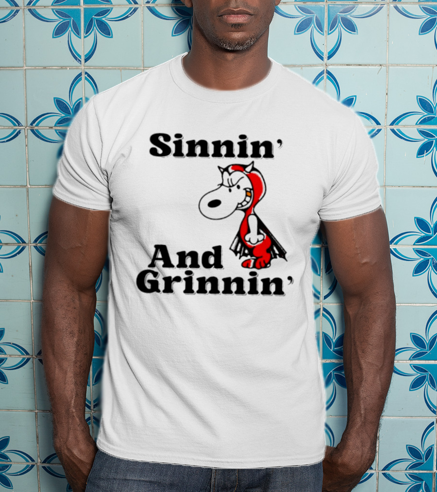 Sinnin' And Grinnin' Snoopy Devil Peanuts Cartoon T-Shirt