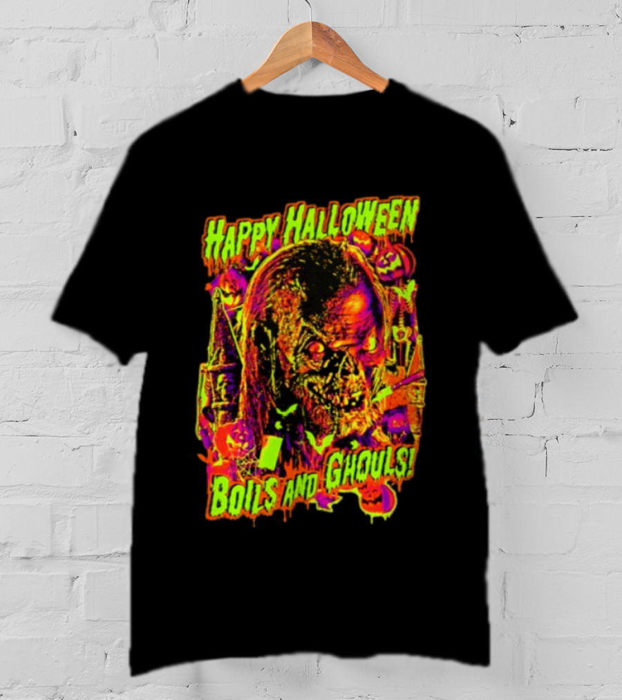 Happy Halloween Boils And Ghouls Horror Zombie Pumpkins Candles Spooky Scene T-Shirt