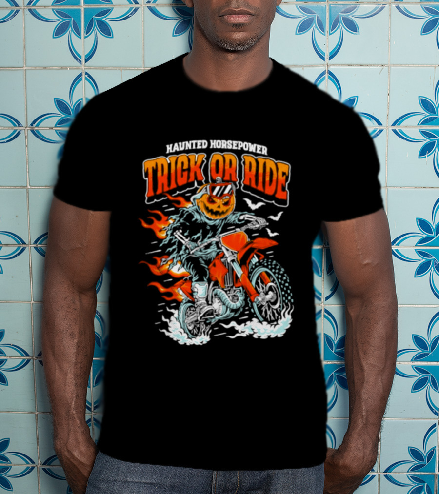 Haunted Horsepower Trick Or Ride Halloween Pumpkin Motorcycle Flames T-Shirt