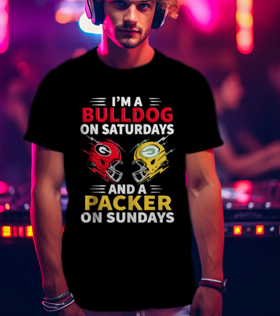 I'm A Bulldog On Saturdays And A Packer On Sundays Football Helmets T-Shirt