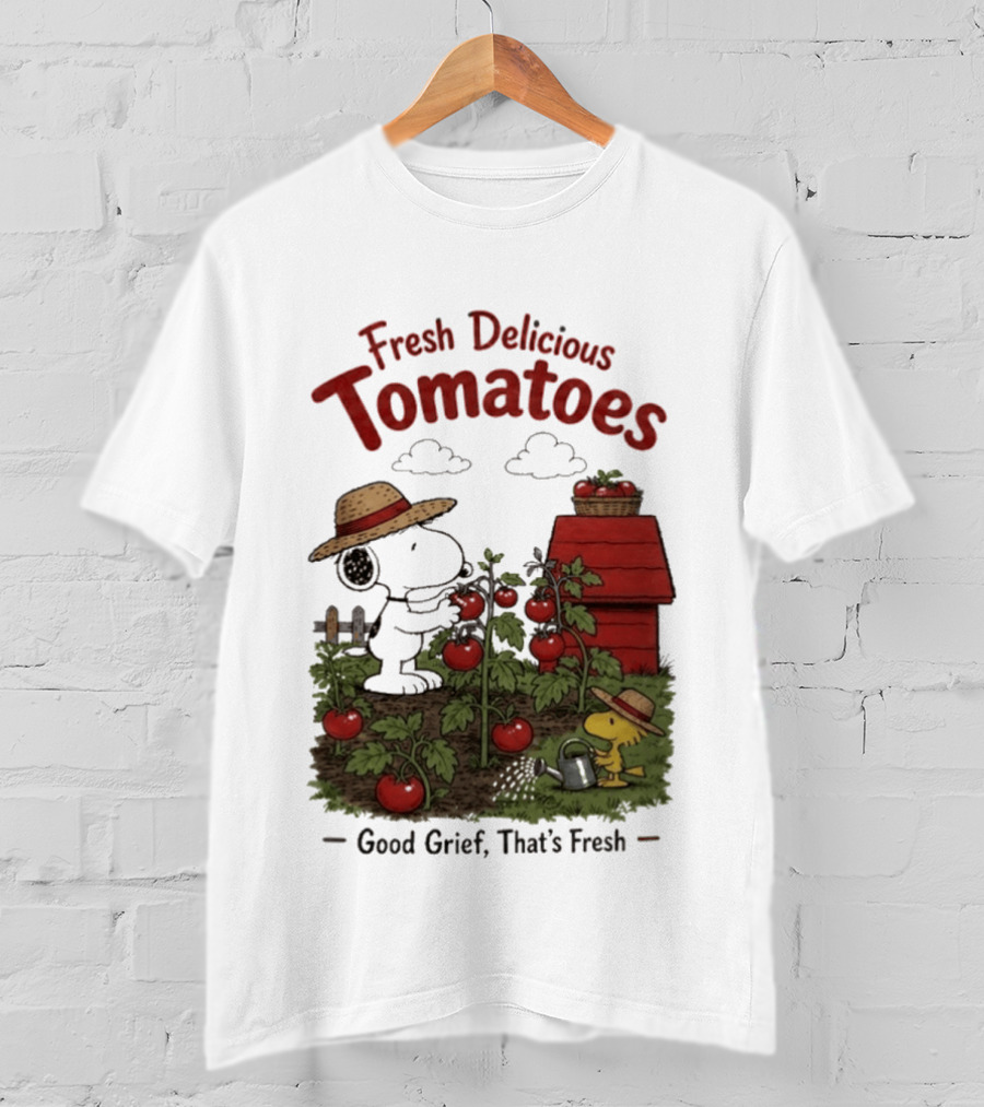 Snoopy Fresh Delicious Tomatoes Good Grief That's Fresh Garden Scene T-Shirt