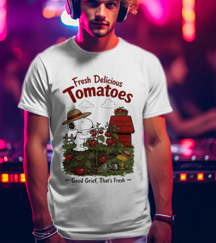 Snoopy Fresh Delicious Tomatoes Good Grief That's Fresh Garden Scene T-Shirt