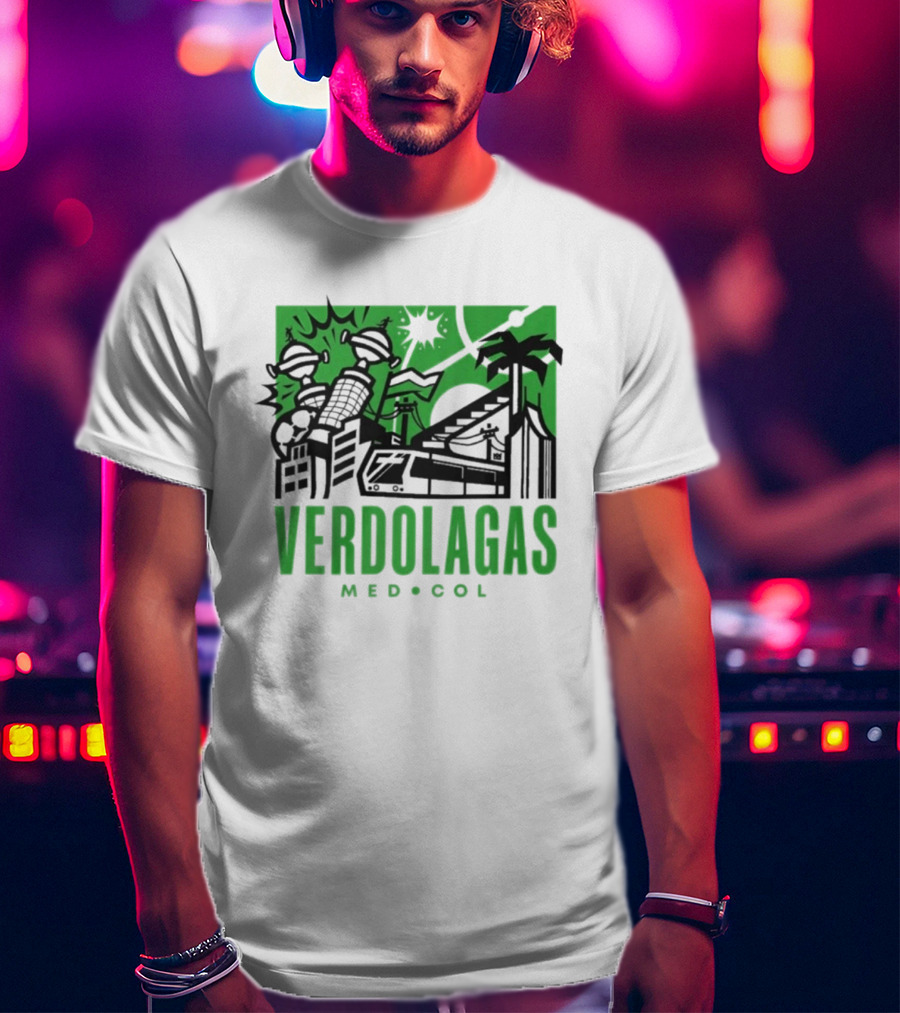 Verdolagas Med Col Medellín Paisa Culture Soccer Skyline Palm Trees T-Shirt