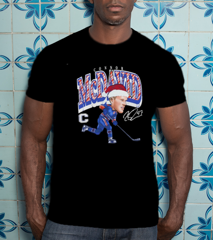 Connor McDavid Edmonton Oilers Cartoon Santa Hat ND97 T-Shirt