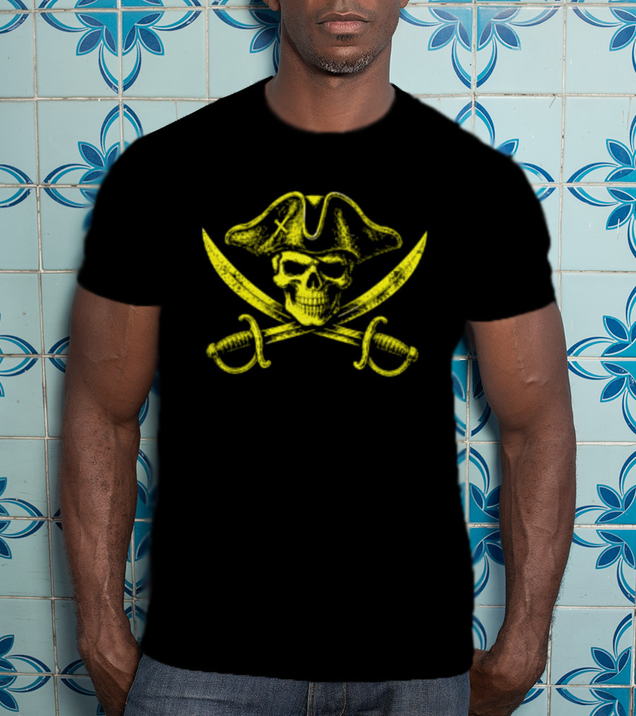 Pirate Skull Crossed Swords Crossbones Yellow T-Shirt