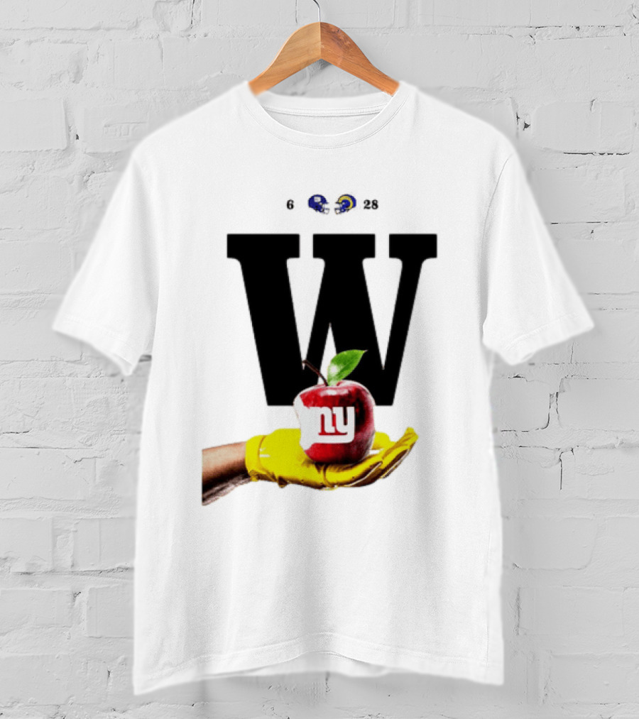 Los Angeles Rams W Over New York Giants Big Apple Victory T-Shirt