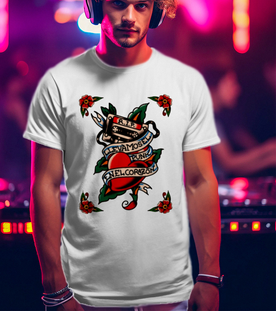 RIP Cassette Heart Llevamos El Punk En El Corazón Tattoo Style Roses T-Shirt