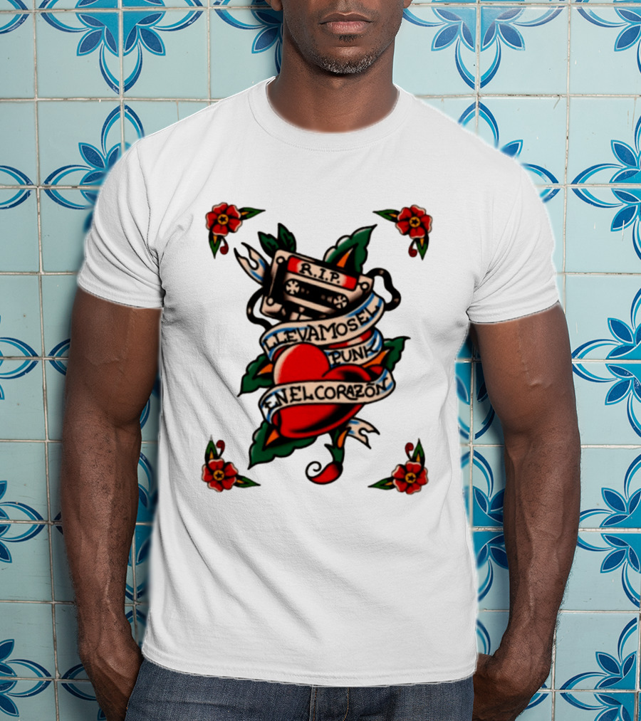 RIP Cassette Heart Llevamos El Punk En El Corazón Tattoo Style Roses T-Shirt