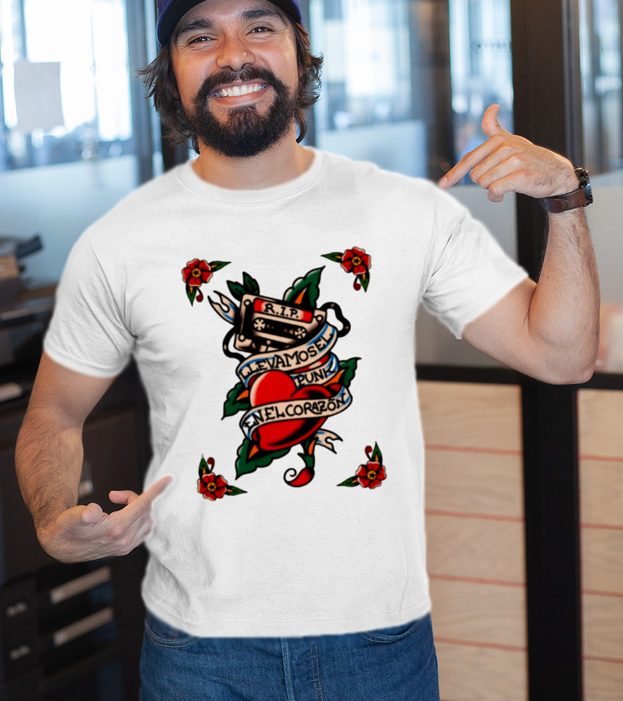 RIP Cassette Heart Llevamos El Punk En El Corazón Tattoo Style Roses T-Shirt