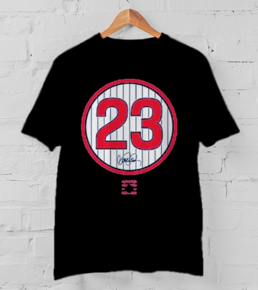 Ryne Sandberg 23 MLB Legend Signature T-Shirt
