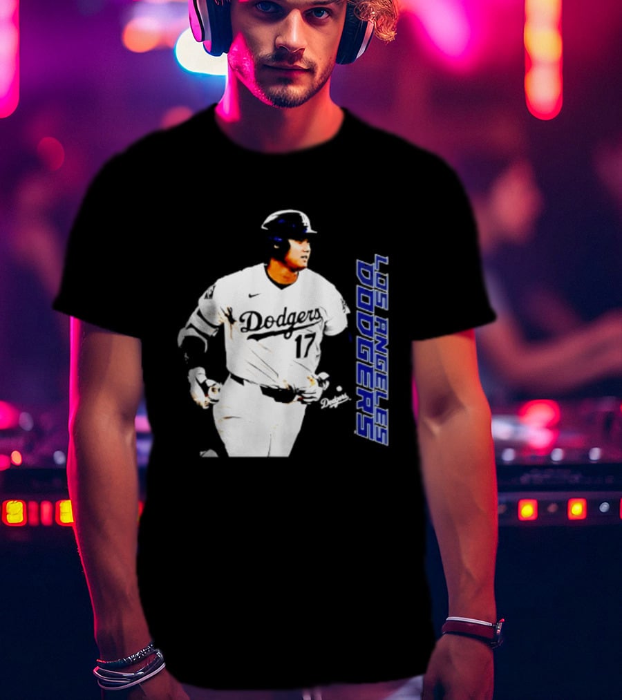 Shohei Ohtani Los Angeles Dodgers MLB Swing 17 T-Shirt