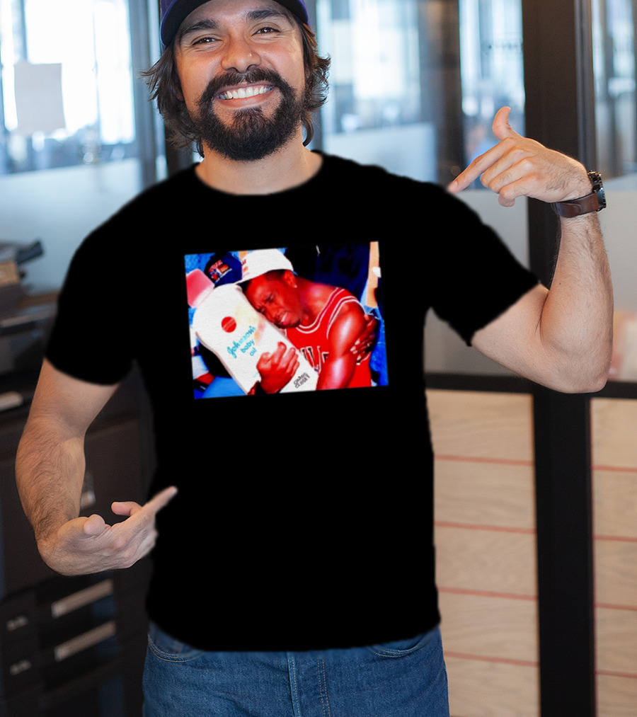 Sean Diddy Combs Johnson's Baby Oil Chicago Bulls Hugging Moment T-Shirt
