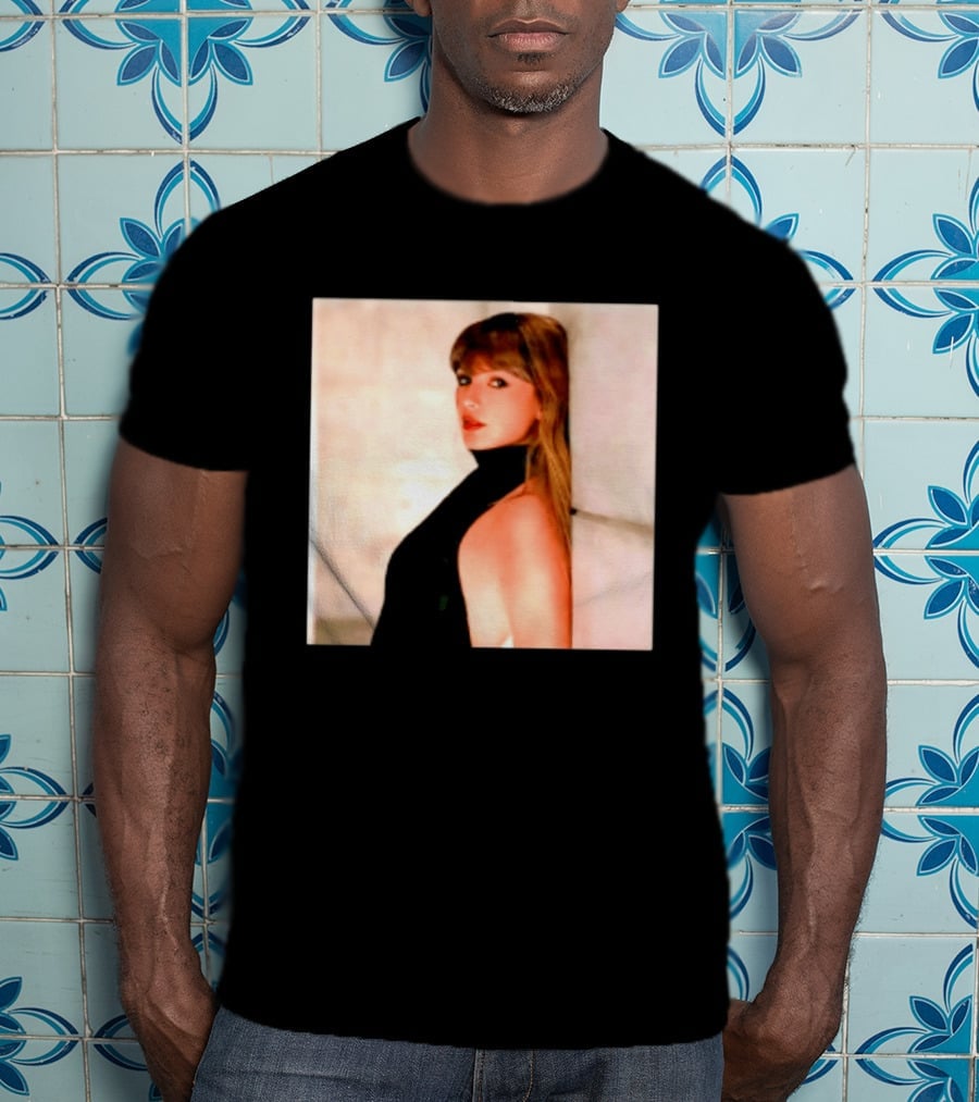 I'm Sorry, I Don't Know Who This Is Based On The Image Alone. T-Shirt