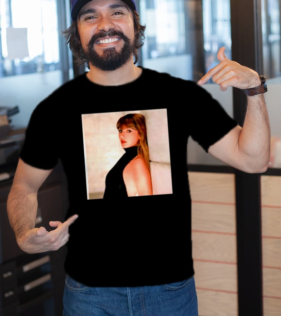 I'm Sorry, I Don't Know Who This Is Based On The Image Alone. T-Shirt