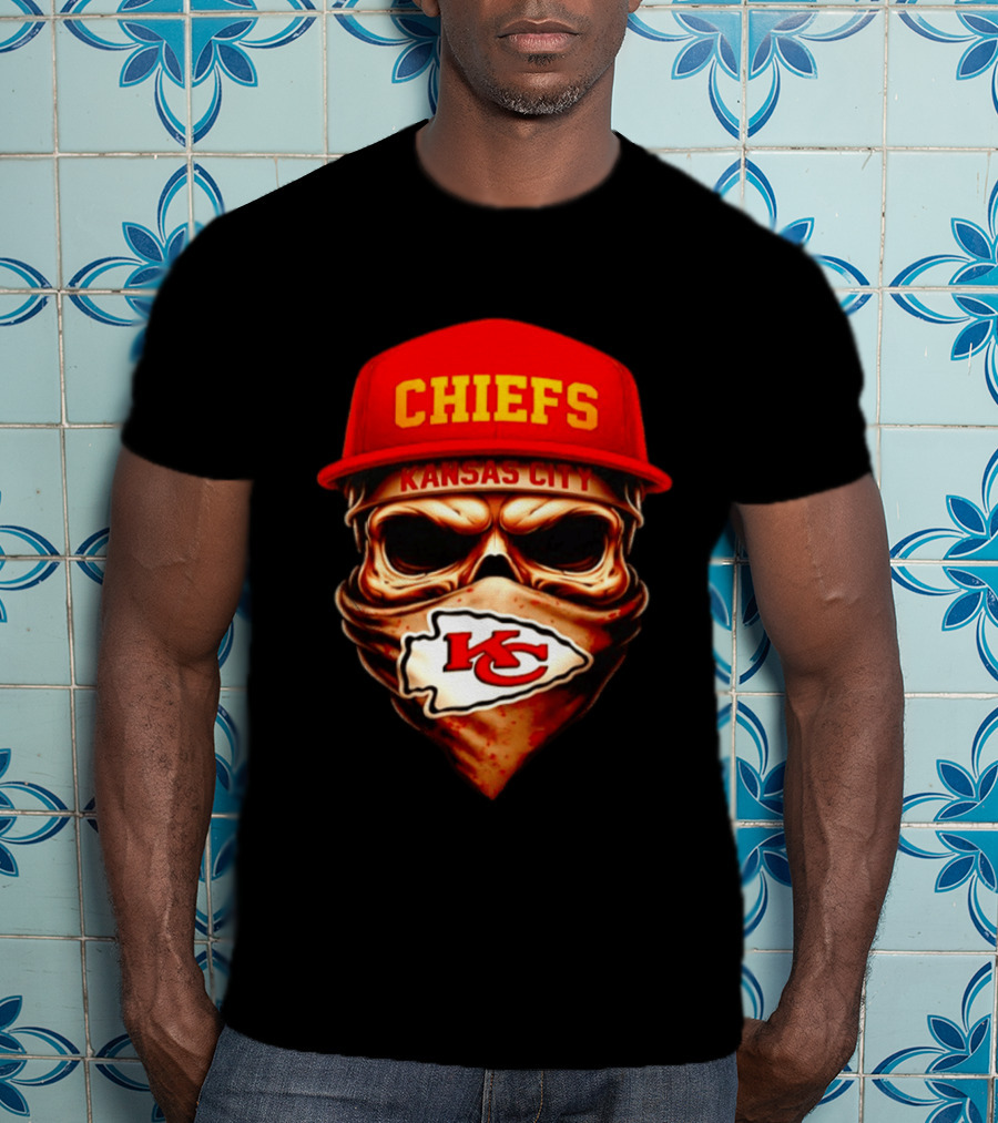 Kansas City Chiefs Skull Bandana KC T-Shirt
