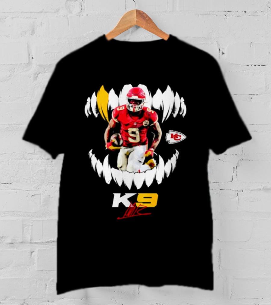 Kansas City Chiefs K9 Kenneth Walker III Football Teeth T-Shirt