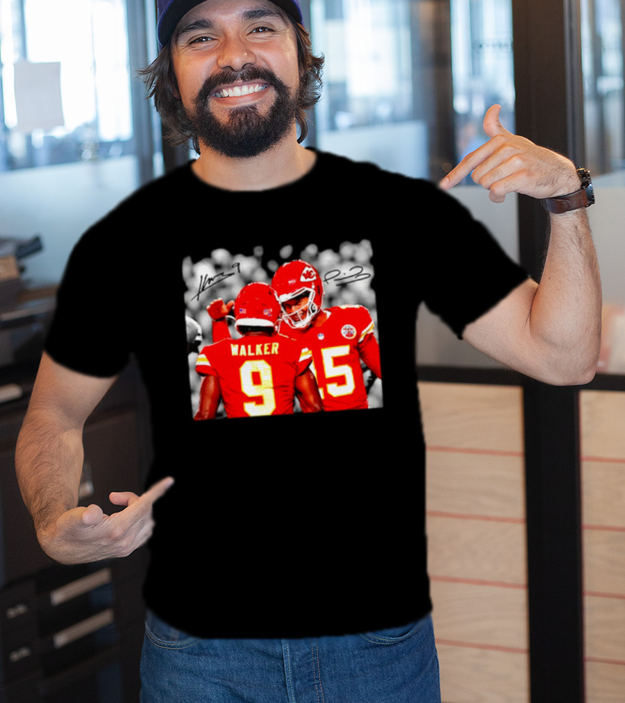 Patrick Mahomes Kenneth Walker III Kansas City Chiefs Player Signatures T-Shirt
