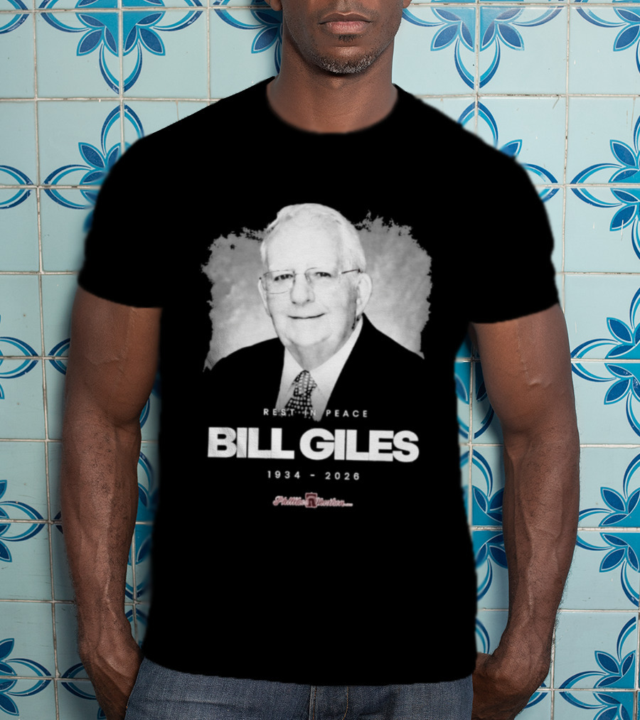 Bill Giles Rest In Peace 1934 2026 Phanatic Forever Friends T-Shirt