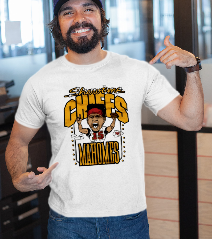 Showtime Chiefs Patrick Mahomes 15 Caricature T-Shirt