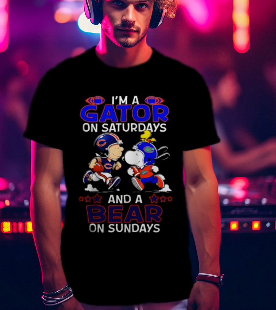 Peanuts I'm A Gator On Saturdays And A Bear On Sundays Football T-Shirt