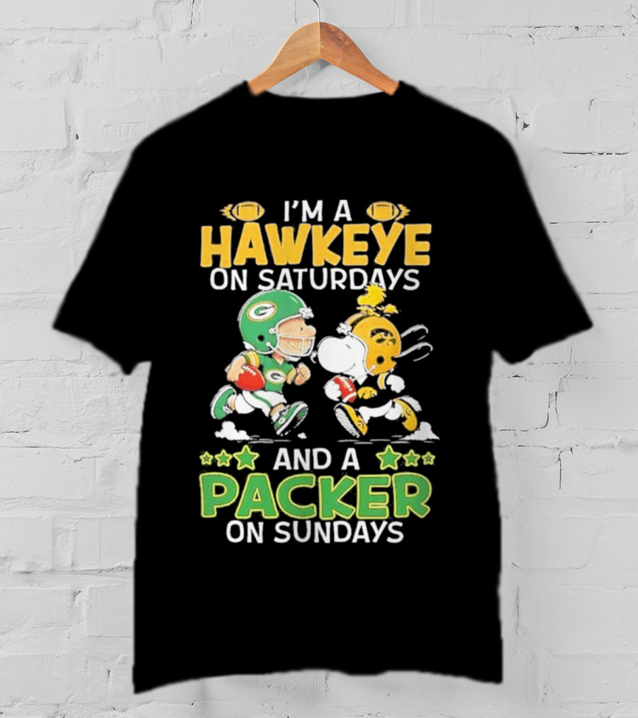Peanuts I Am A Hawkeye On Saturdays And A Packer On Sundays T-Shirt