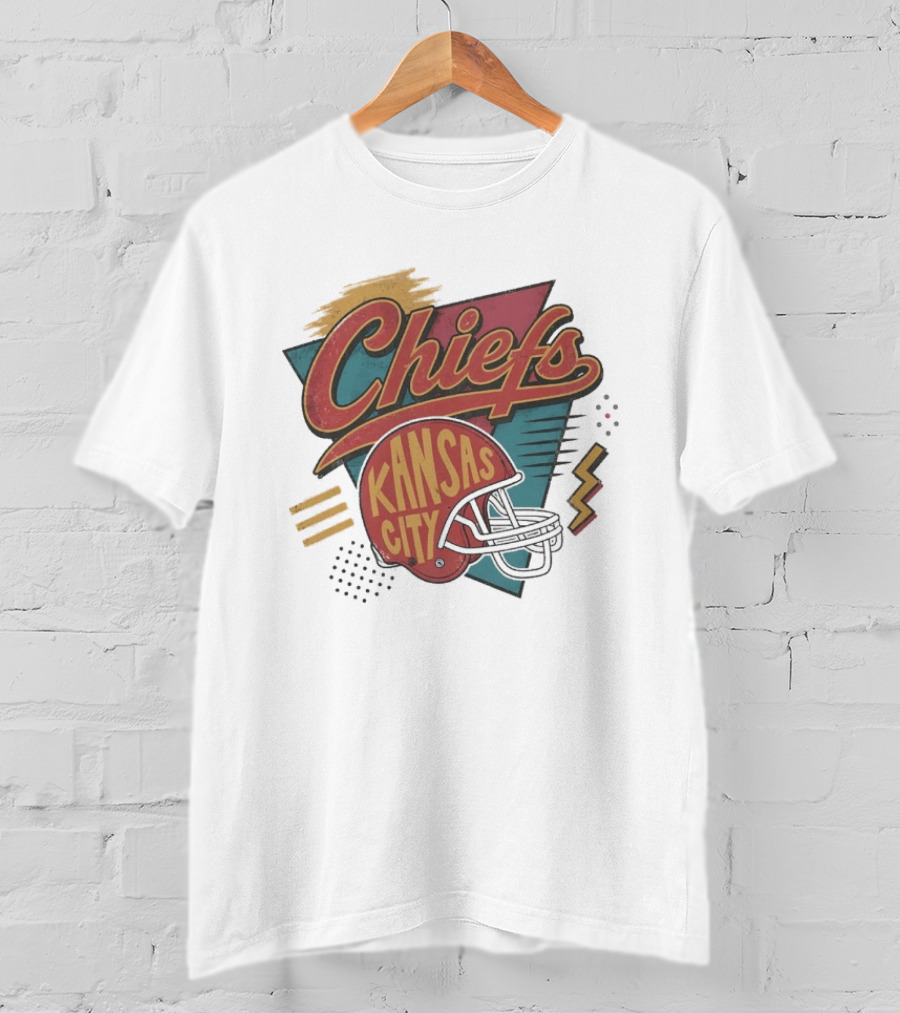 Kansas City Chiefs Game Day Retro Helmet T-Shirt
