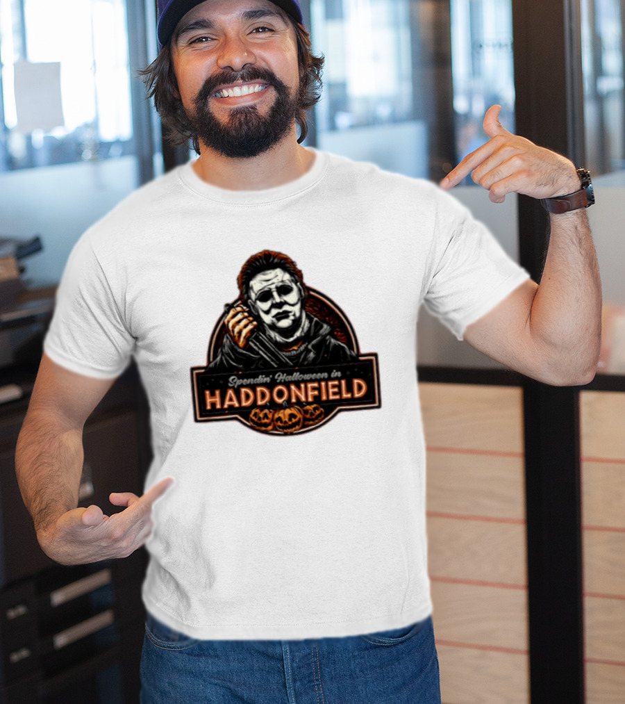 Michael Myers Spendin' Halloween In Haddonfield With Pumpkins T-Shirt