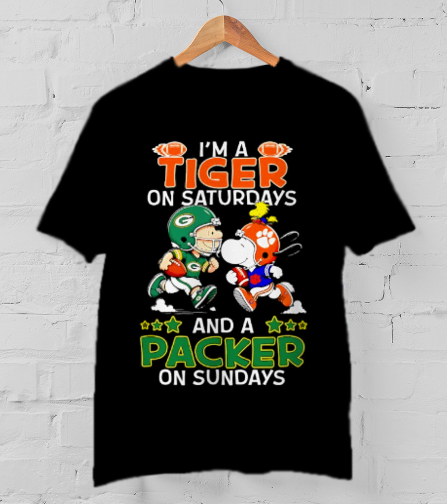 Clemson Tigers Fan On Saturdays Green Bay Packers Supporter On Sundays Football Peanuts T-Shirt