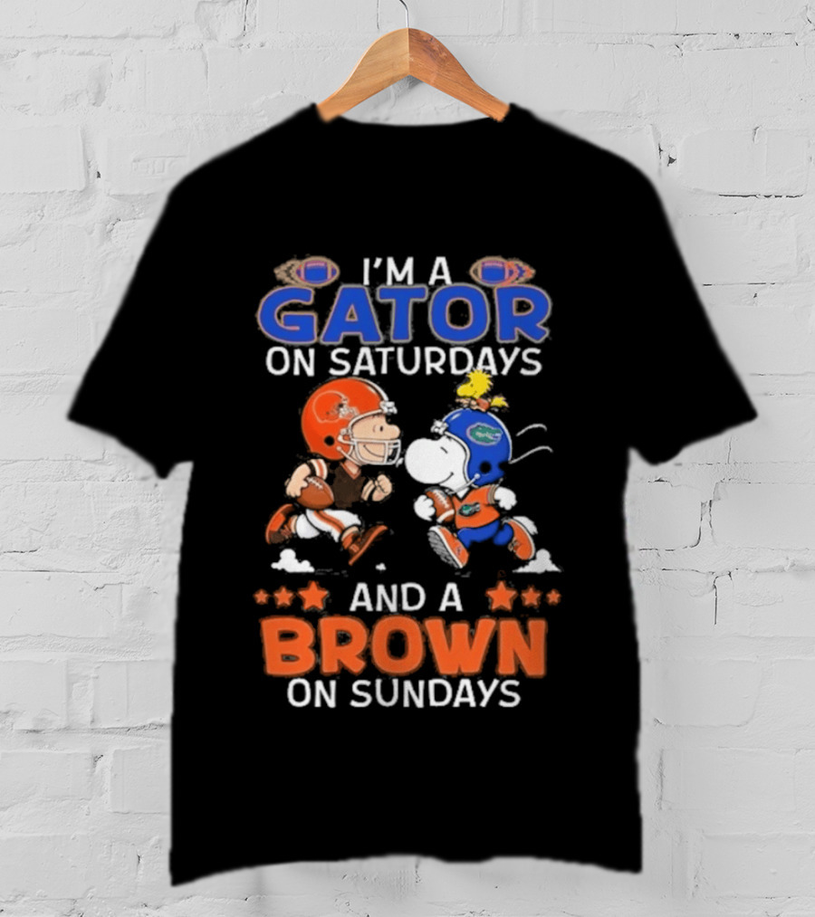 Charlie Brown Snoopy I'm A Gator On Saturdays And A Brown On Sundays Football Helmets T-Shirt