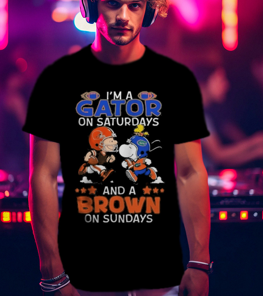 Charlie Brown Snoopy I'm A Gator On Saturdays And A Brown On Sundays Football Helmets T-Shirt