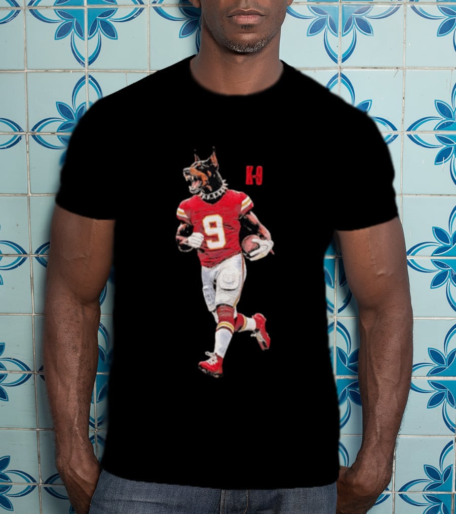 Kenneth Walker III K 9 Doberman Pinscher Kansas City Chiefs Football T-Shirt