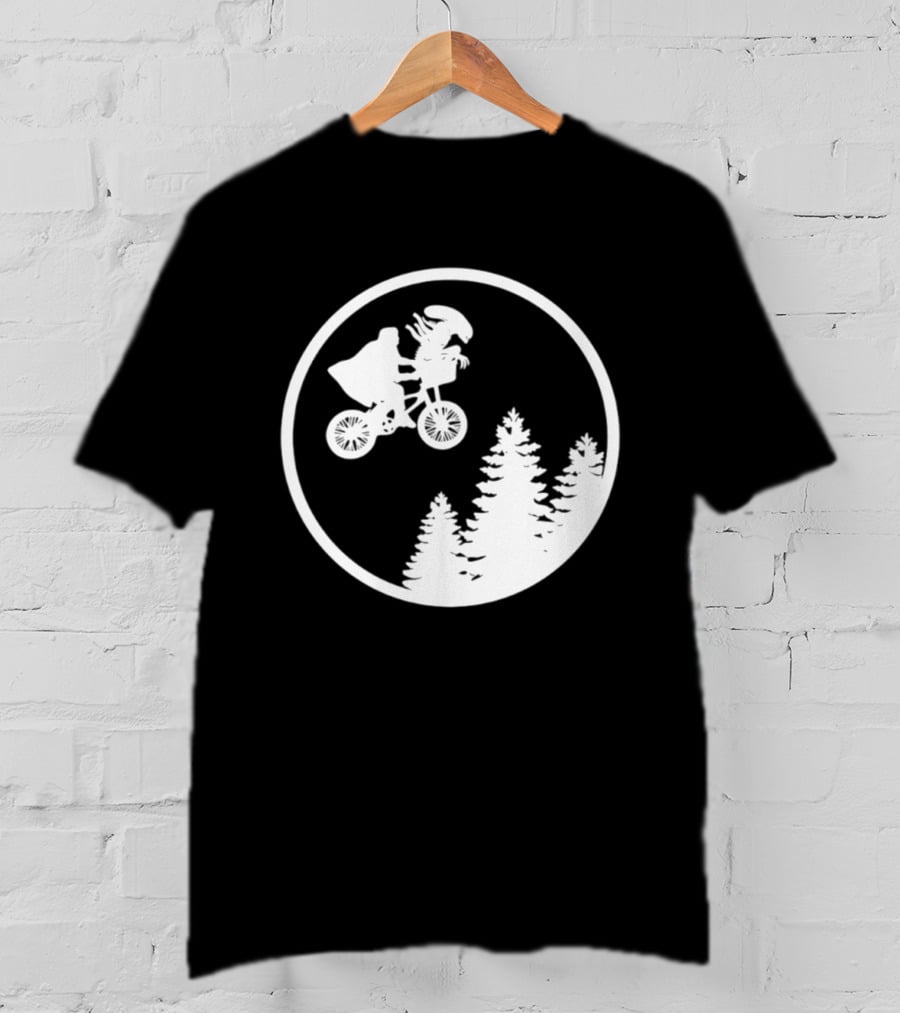 Alien On Bicycle With Trees In Circle Flying Scene 2026 T-Shirt