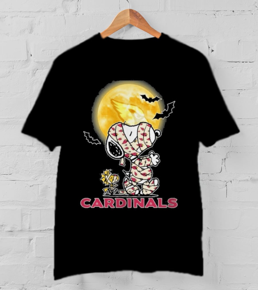 Arizona Cardinals Snoopy Woodstock Halloween Holiday 2026 Moon Bats T-Shirt