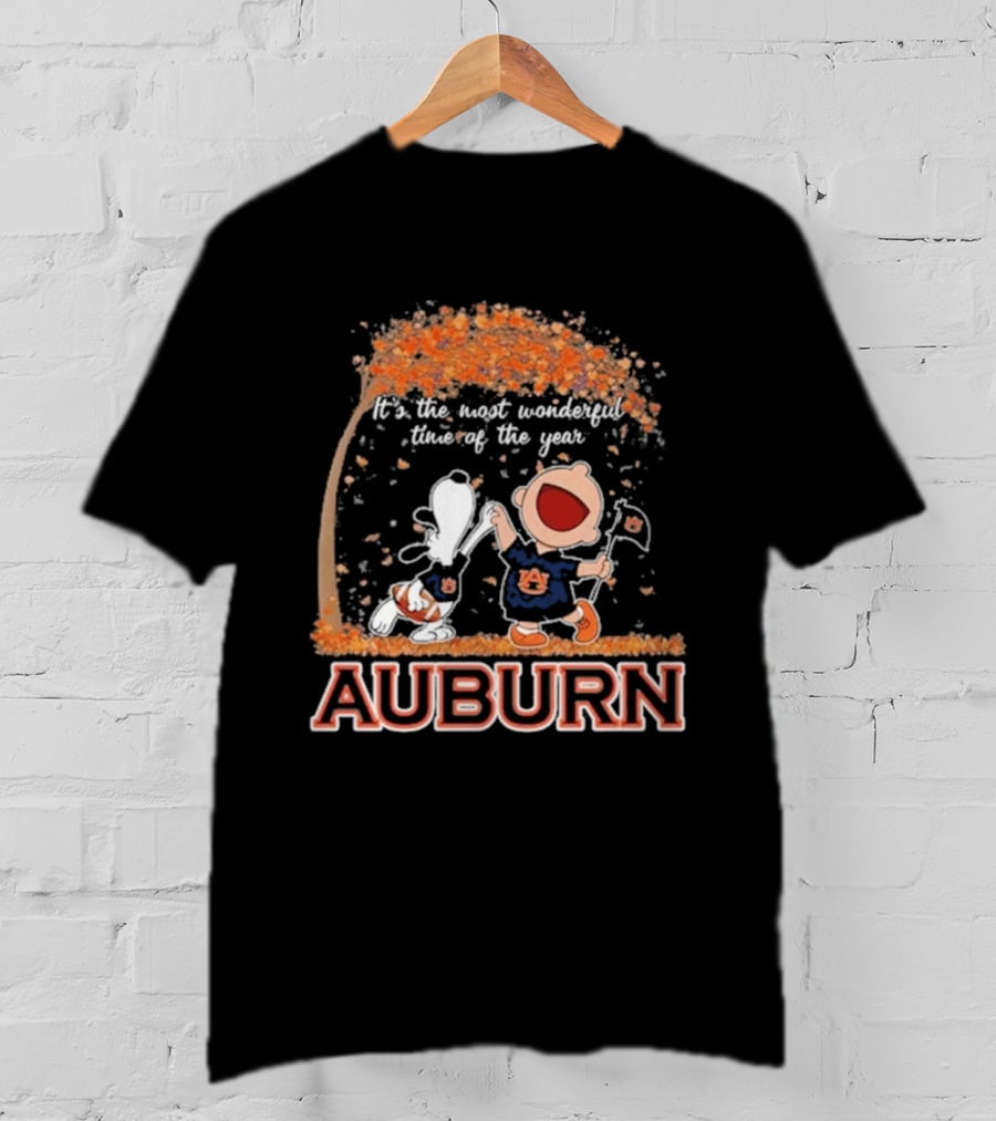 Auburn Tigers Snoopy Charlie Brown Dancing 2026 Most Wonderful Time Of The Year T-Shirt
