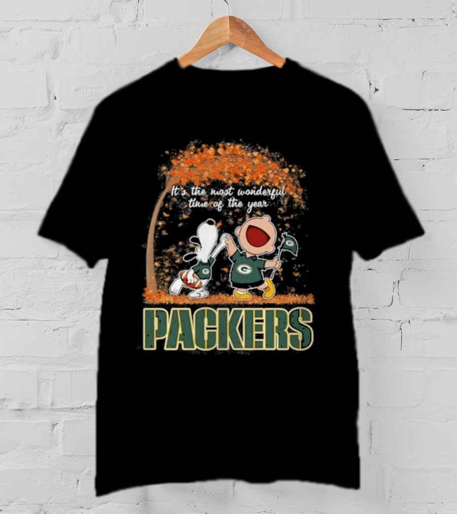 Green Bay Packers Snoopy Charlie Brown Dancing Autumn Leaves 2026 Most Wonderful Time T-Shirt