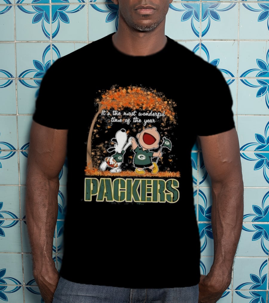Green Bay Packers Snoopy Charlie Brown Dancing Autumn Leaves 2026 Most Wonderful Time T-Shirt