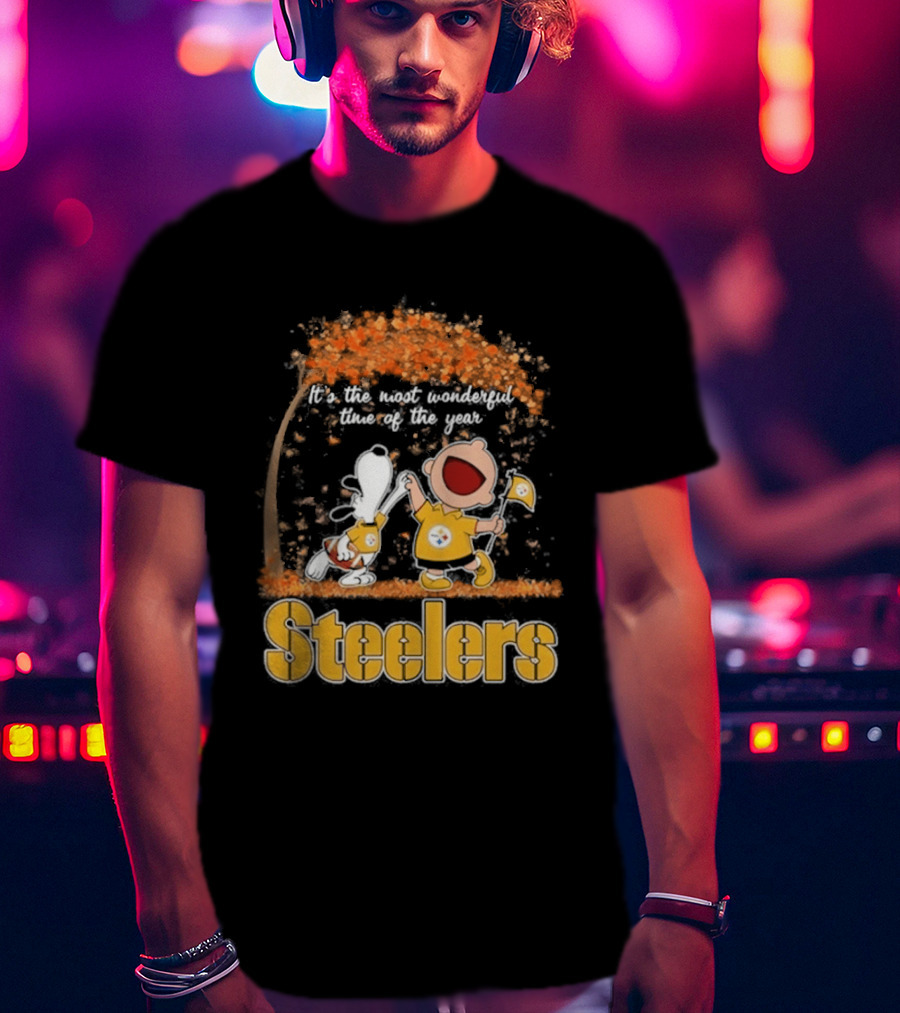 Pittsburgh Steelers Snoopy Charlie Brown Dancing It's The Most Wonderful Time Of The Year T-Shirt