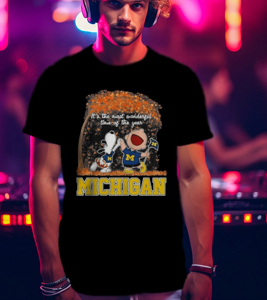 Michigan Wolverines Snoopy Charlie Brown 2026 Most Wonderful Time T-Shirt