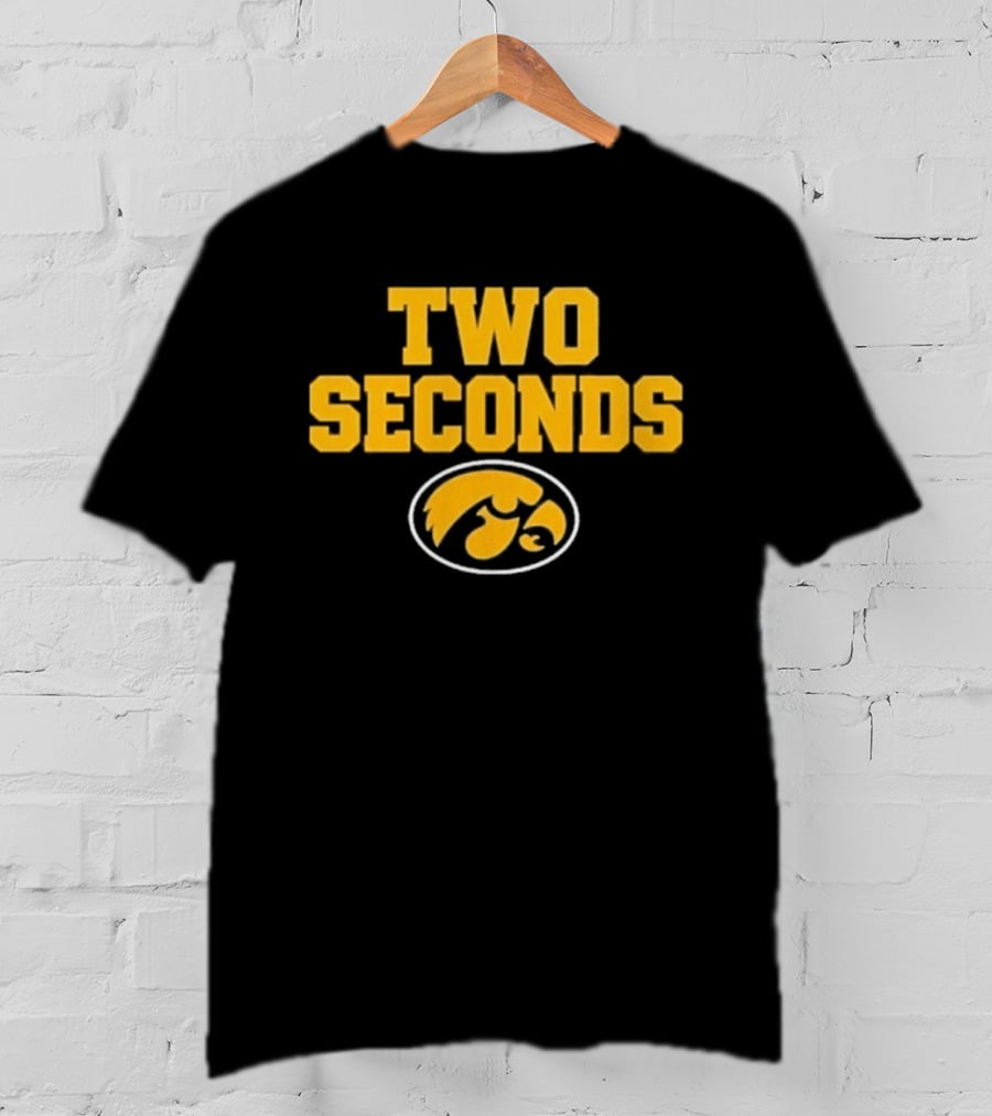 Iowa Hawkeyes Two Seconds Game Winning Final Play NCAA 2026 T-Shirt