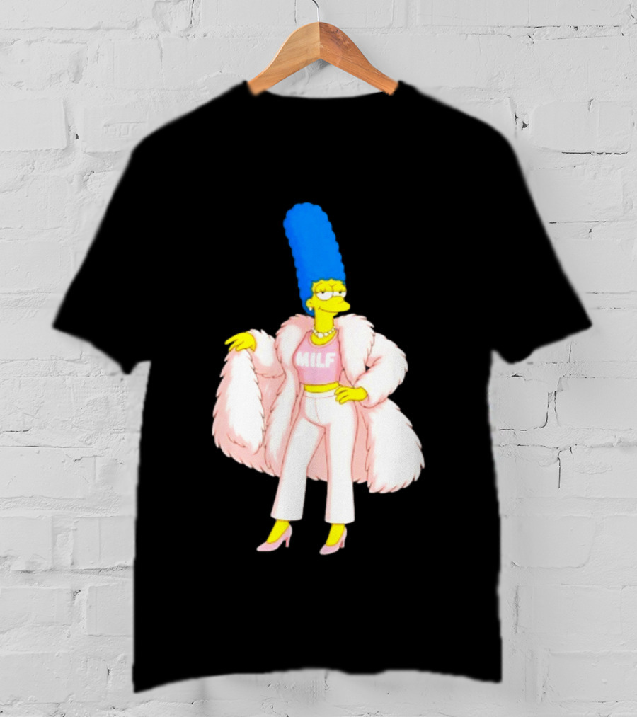Marge Simpson Milf Pink Fur Coat The Simpsons Cartoon Iconic Character Fashion T-Shirt